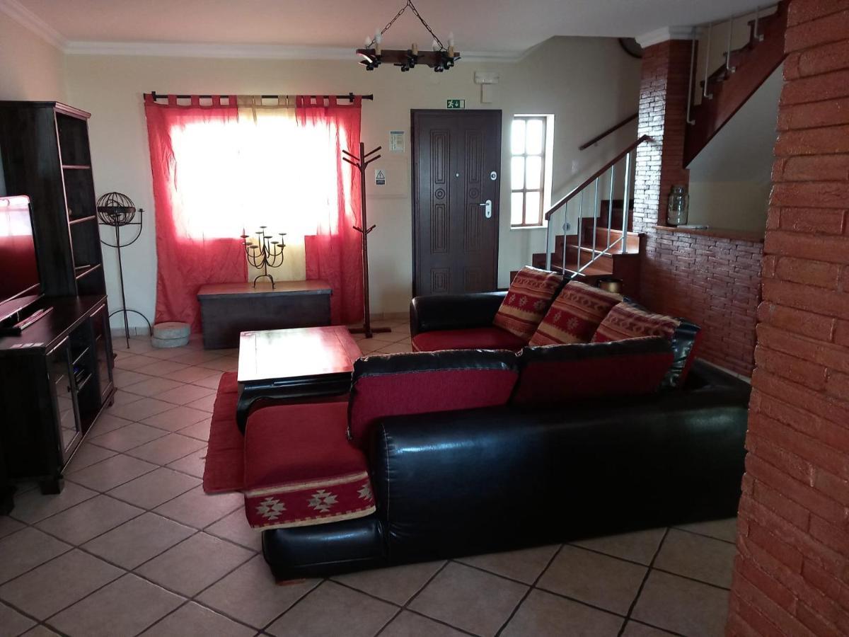 My Friendly House Villa Лагос Екстериор снимка